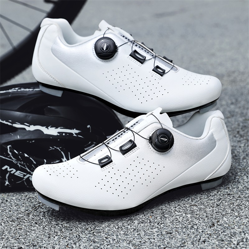 Buty rowerowe szosowe z płaską – Road Bike Cleats recenzja i cena
