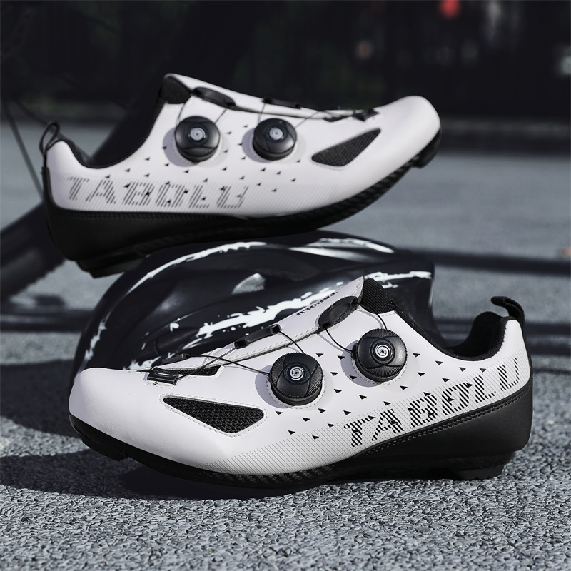 Buty rowerowe szosowe z płaską – Road Bike Cleats recenzja i cena